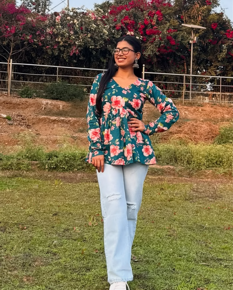 Cotton printed designer top