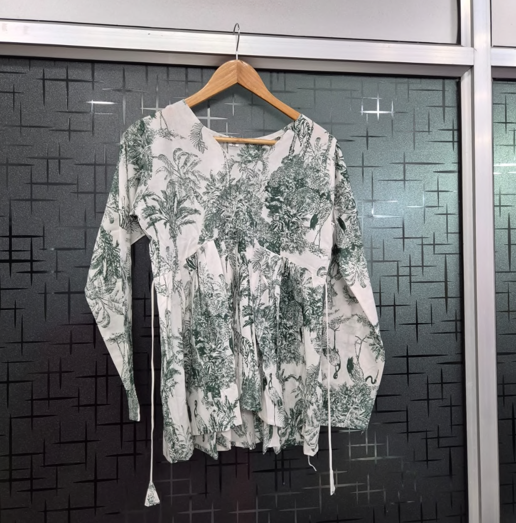 Tessels, Pure Cotton, embroidery short top